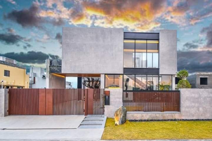 Brand New House 1-1