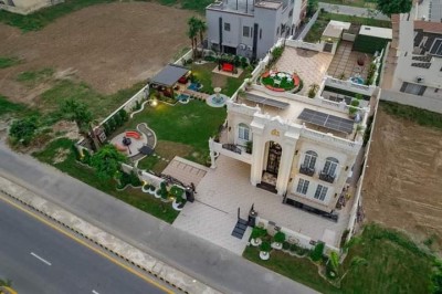 1-Kanal Lawn + 1-Kanal Full Basement Home