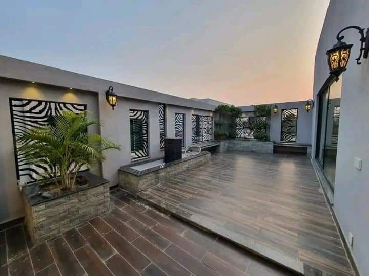 Brand New Home-8